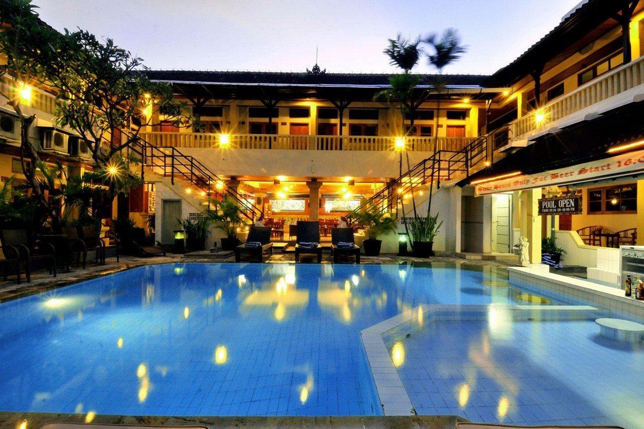 Rosani Hotel Kuta  Ngoại thất bức ảnh