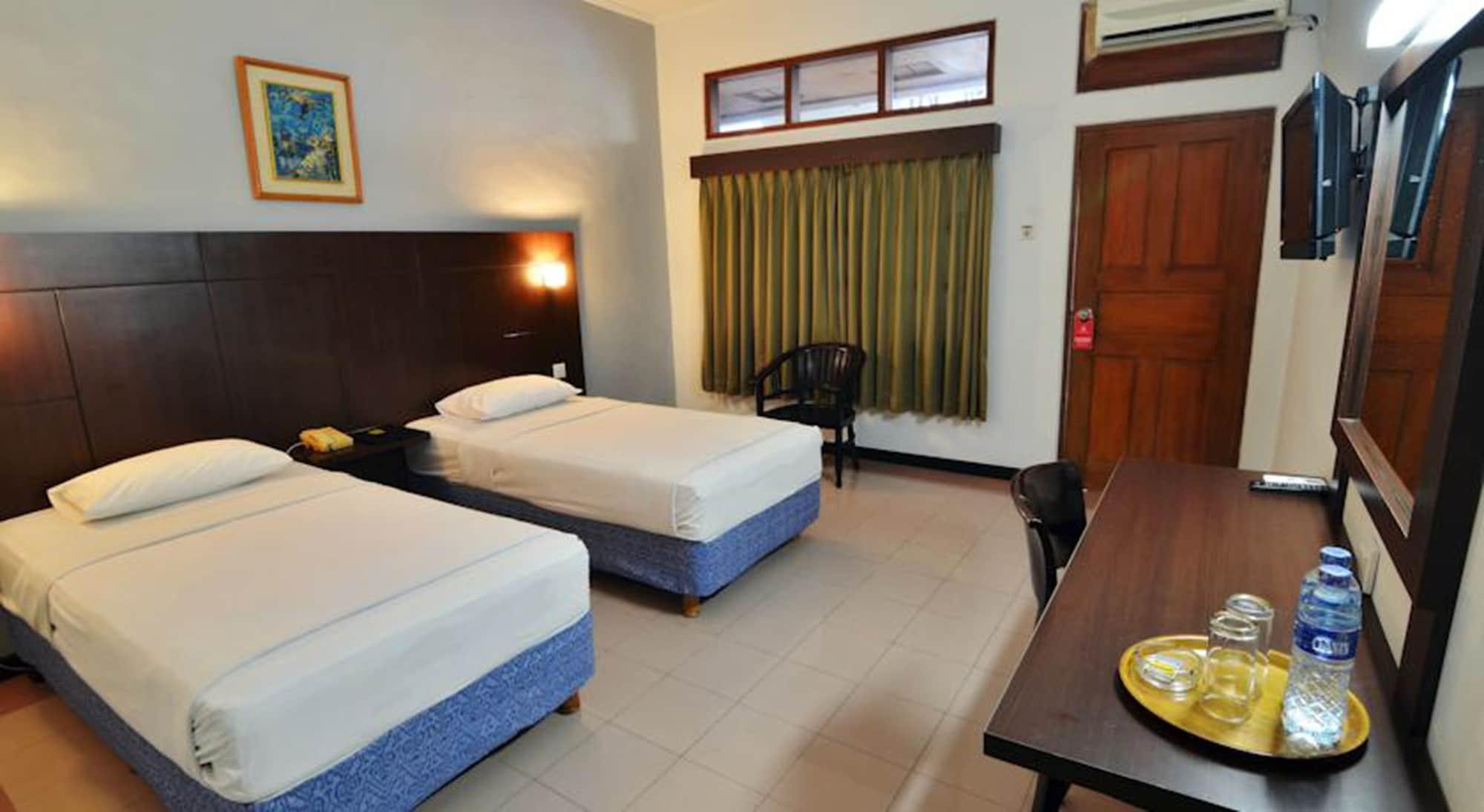 Rosani Hotel Kuta  Ngoại thất bức ảnh