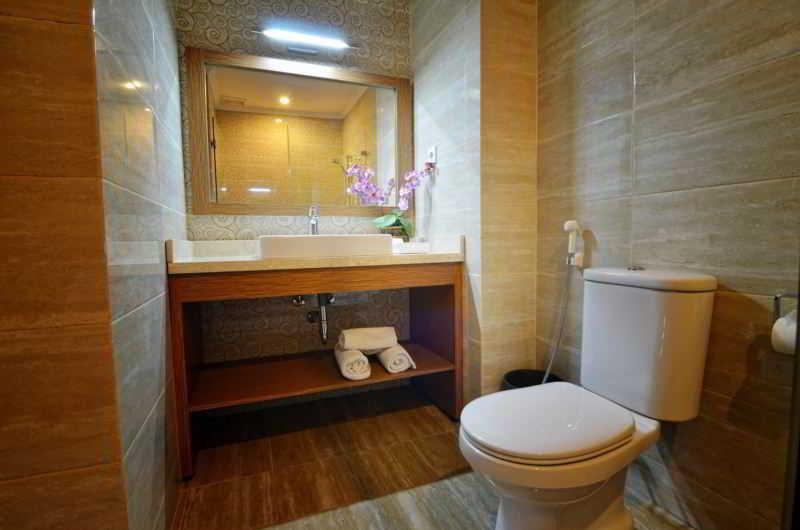 Rosani Hotel Kuta  Ngoại thất bức ảnh