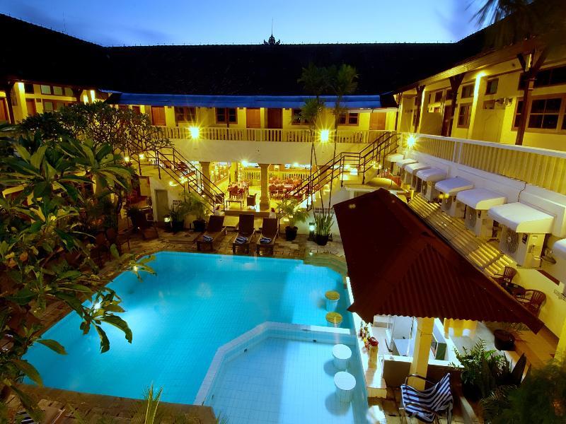 Rosani Hotel Kuta  Ngoại thất bức ảnh
