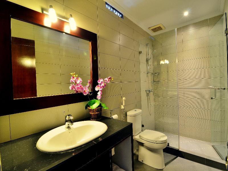 Rosani Hotel Kuta  Ngoại thất bức ảnh