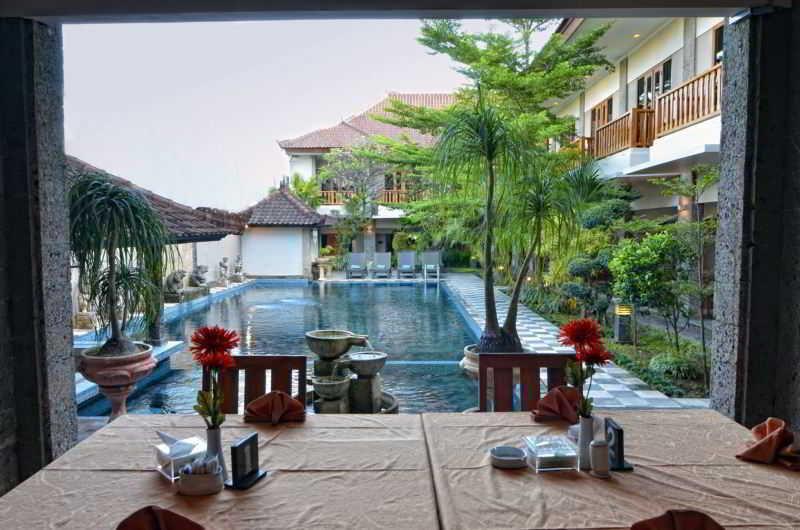 Rosani Hotel Kuta  Ngoại thất bức ảnh