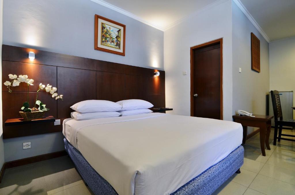 Rosani Hotel Kuta  Ngoại thất bức ảnh