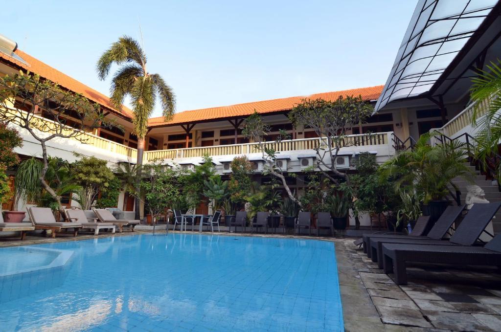 Rosani Hotel Kuta  Ngoại thất bức ảnh