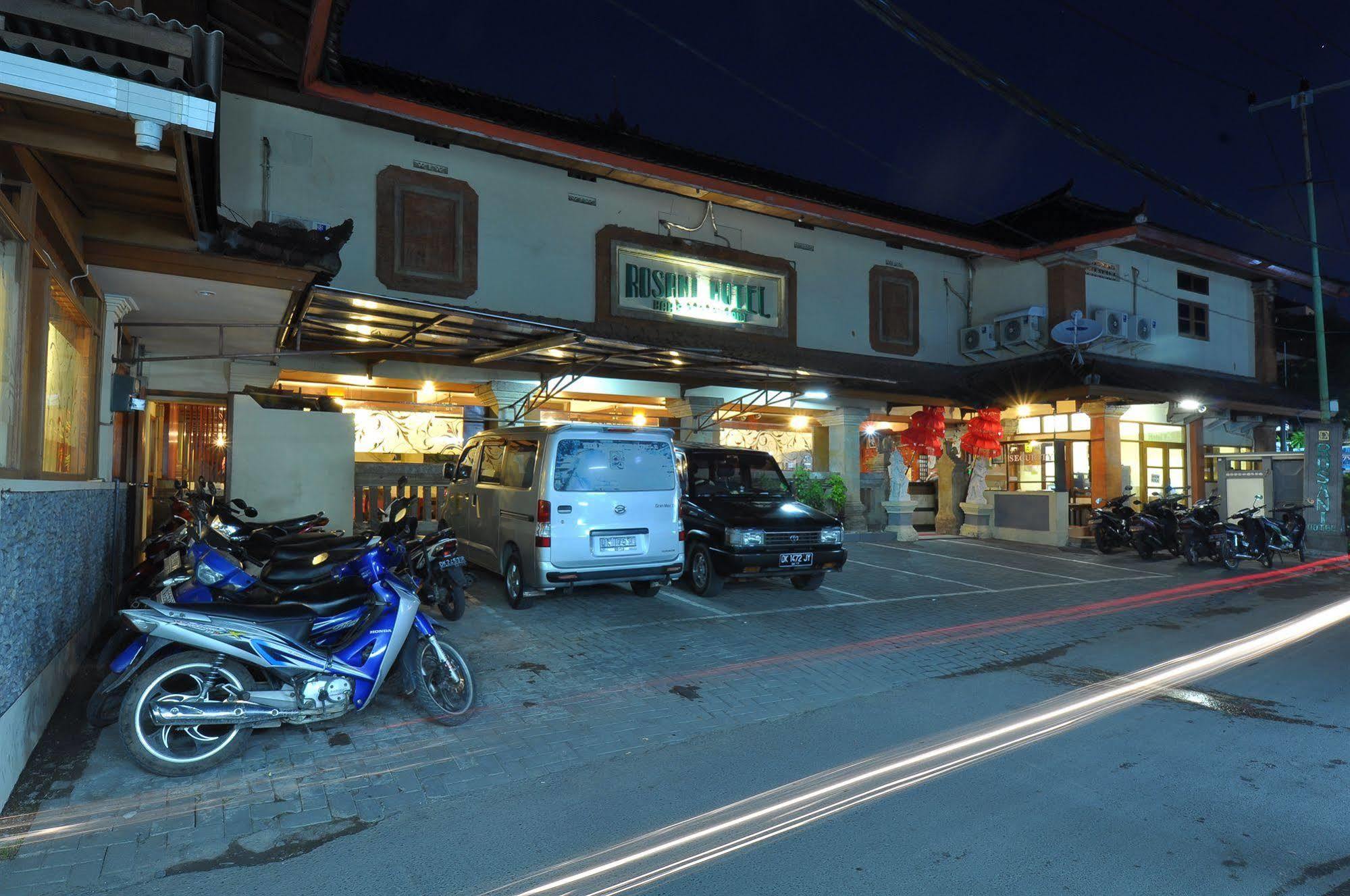 Rosani Hotel Kuta  Ngoại thất bức ảnh